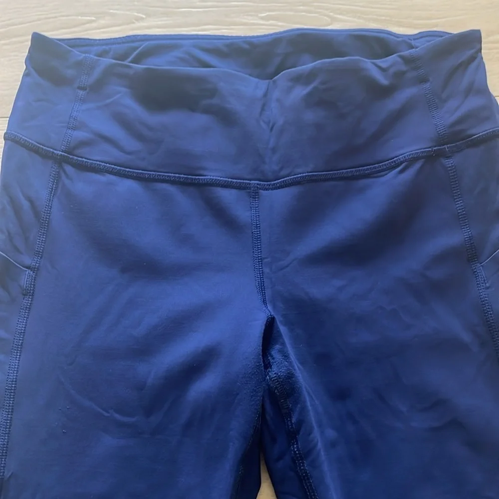LULULEMON :: LEGGINGS